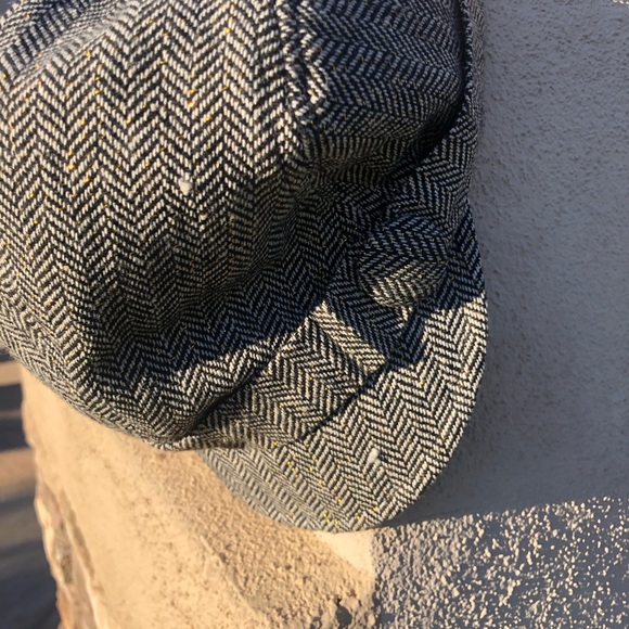 Bebe Womens Chevron print cap - Picture 15 of 16